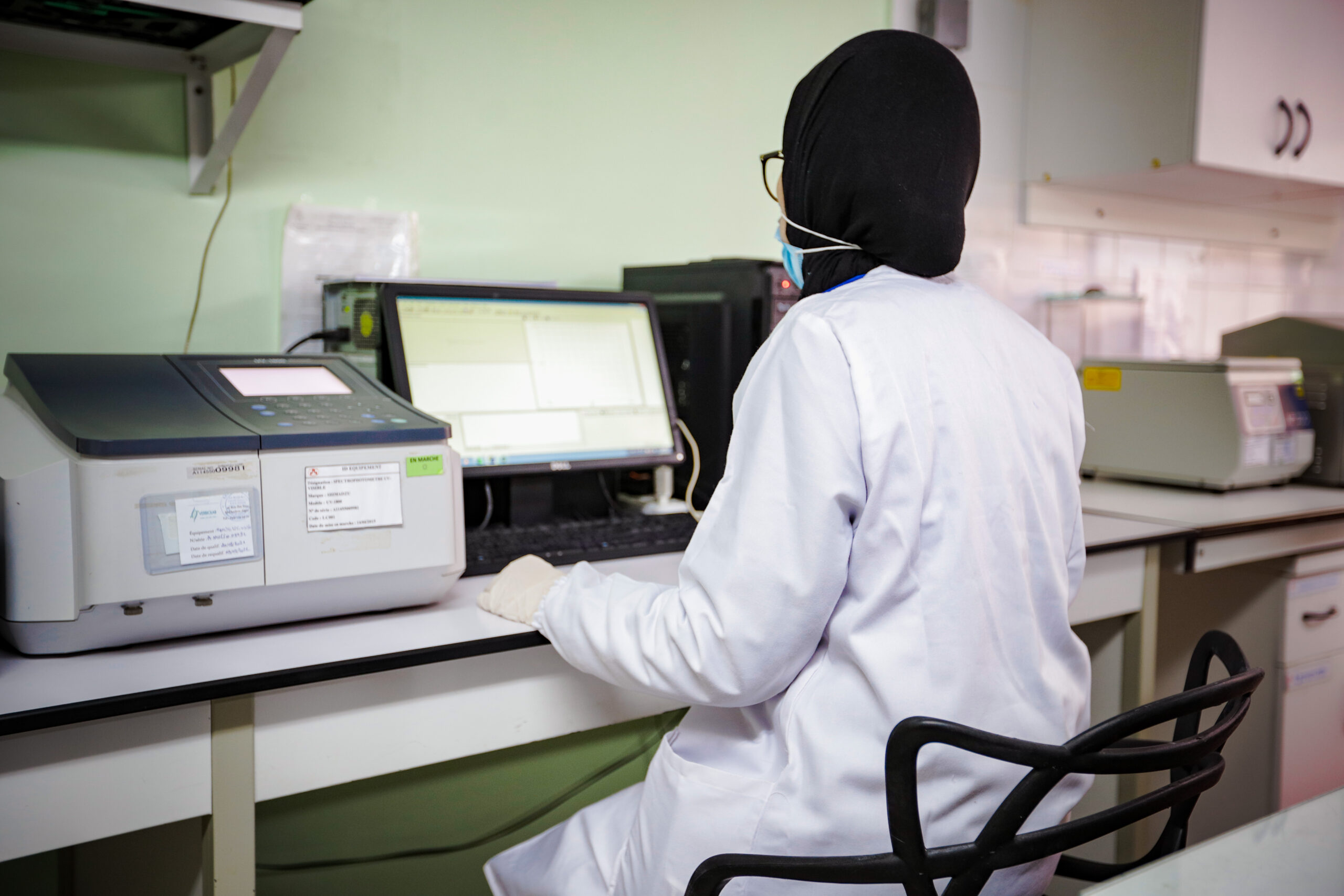 Riadhpharm est un laboratoire d'analyse physico-chimie