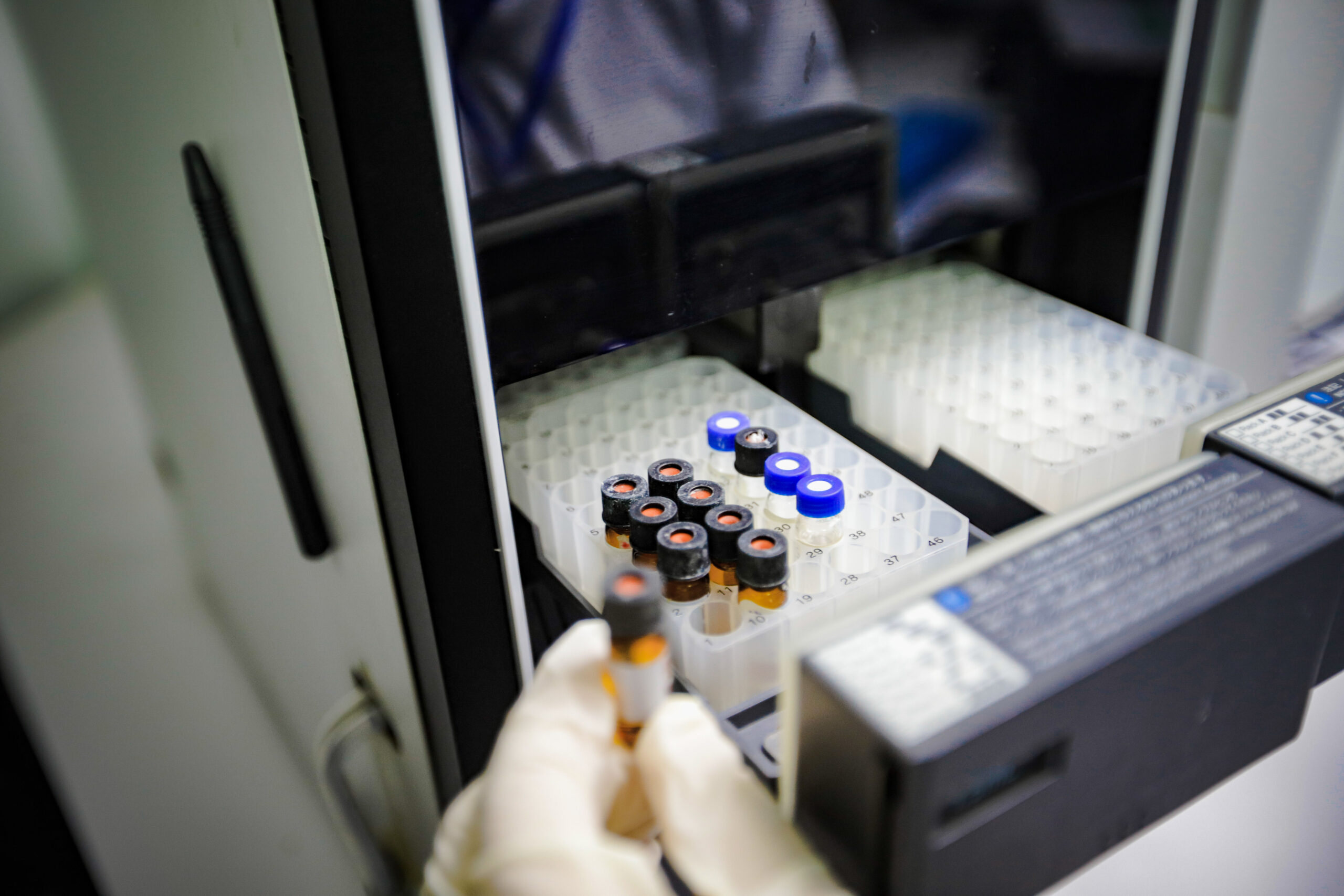 Laboratoire spécialisé en analyses physico-chimie