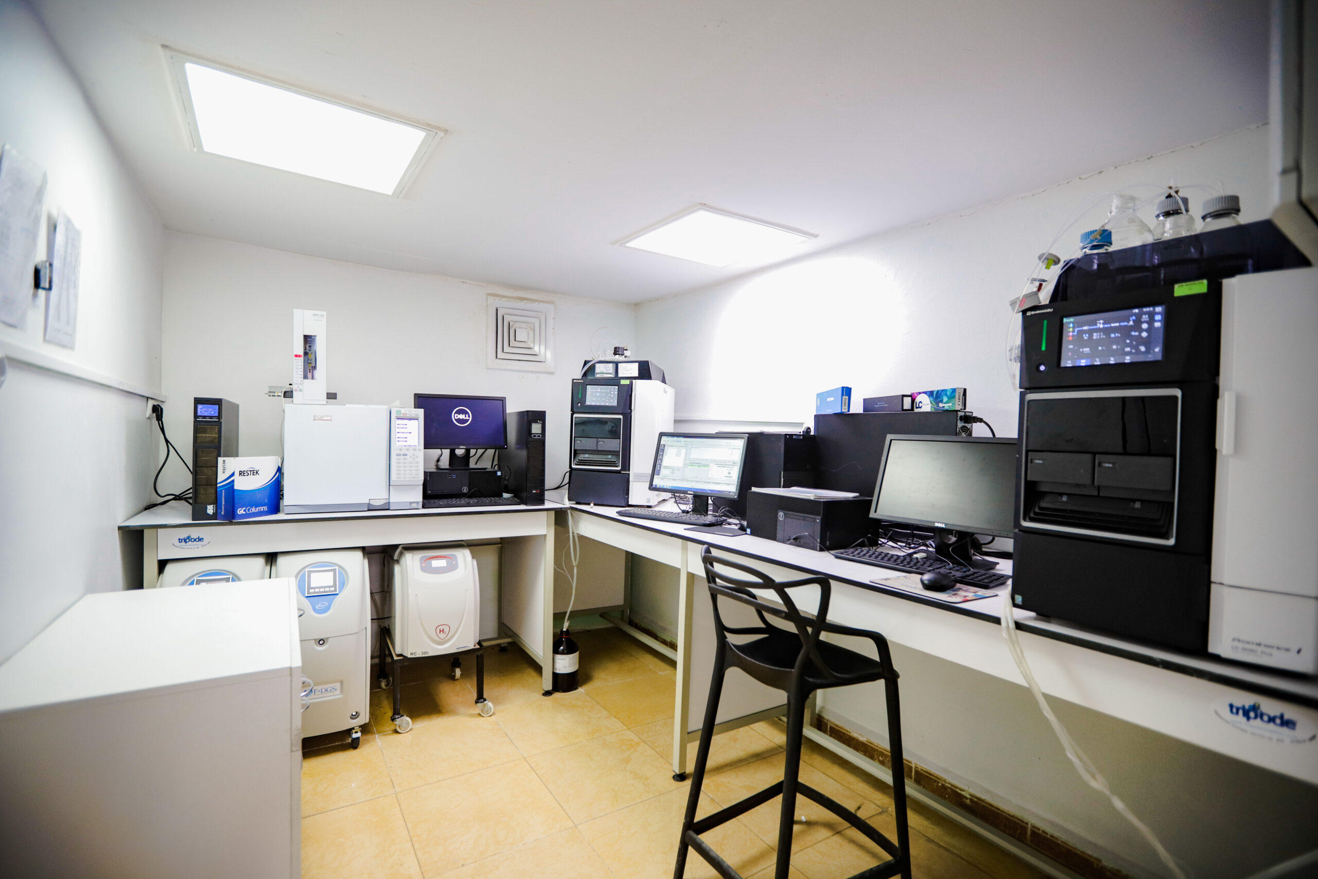 Laboratoire spécialisé en analyses physico-chimie