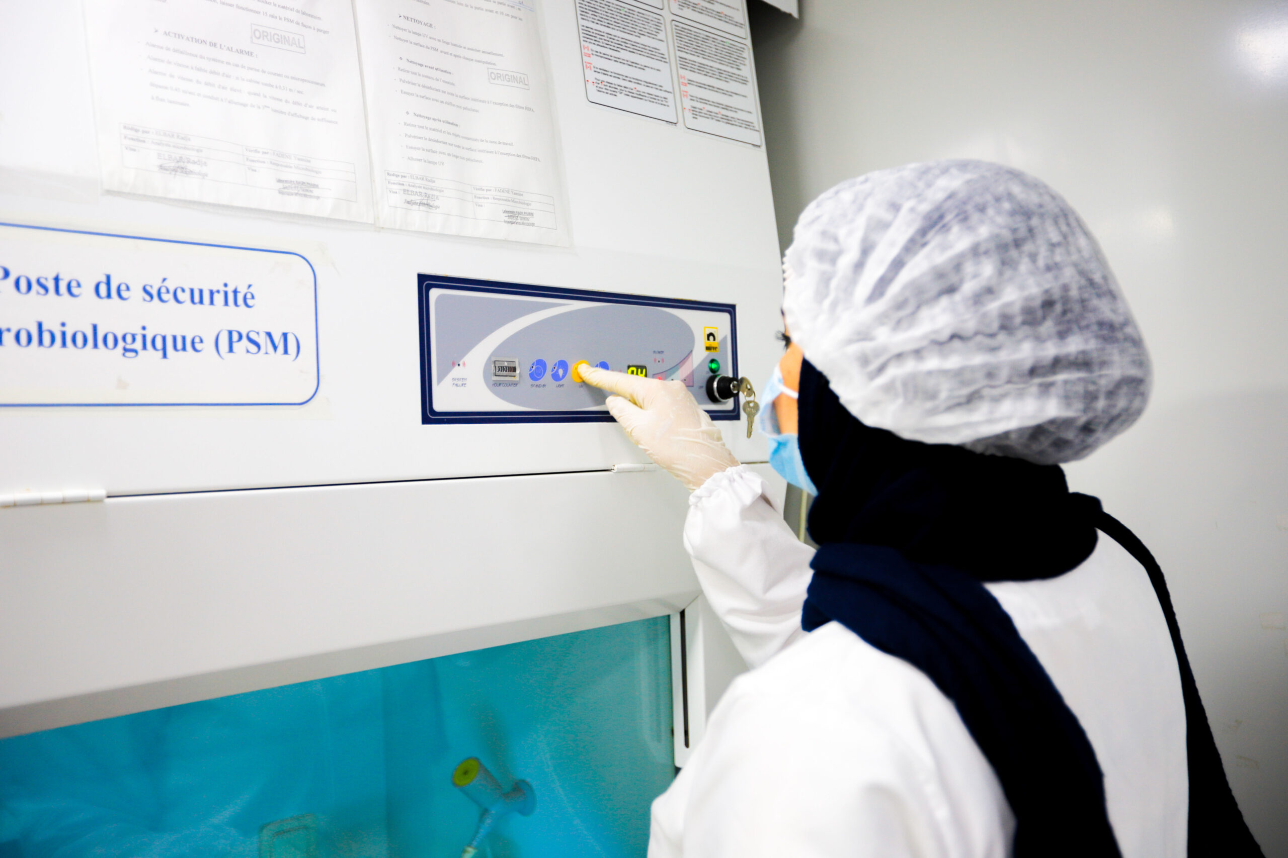 laboratoire d'analyse microbiologique riadhpharm